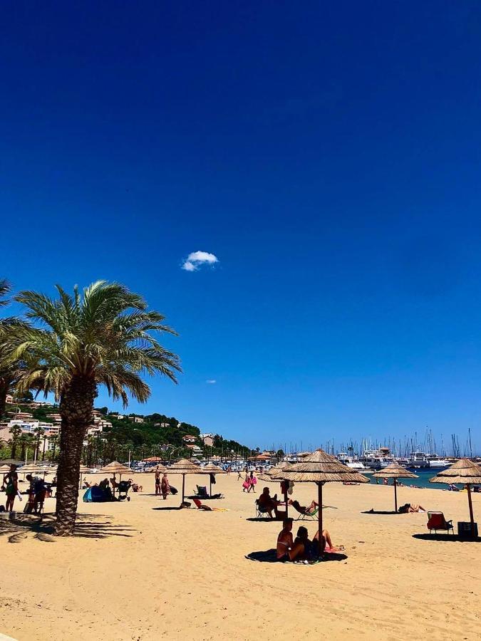 Résidence Le St James Le Lavandou Exterior foto